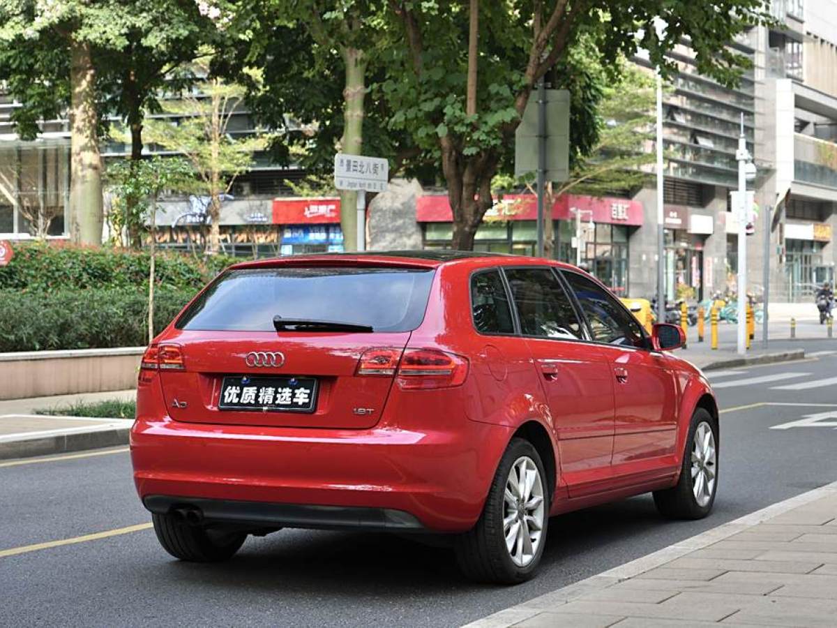 奧迪 奧迪A3  2010款 Sportback 1.8T 豪華型圖片