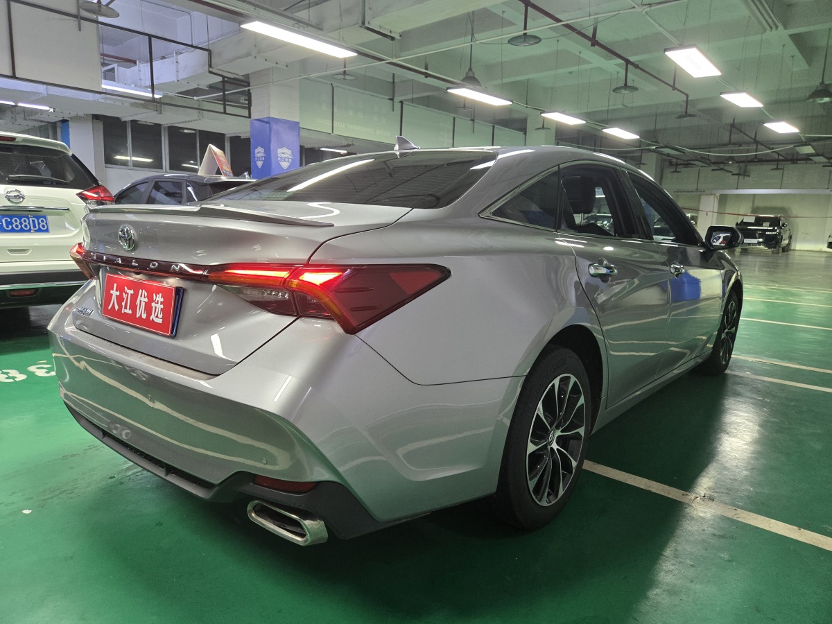 豐田 亞洲龍  2022款 2.5L 豪華版圖片