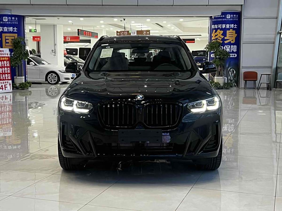 寶馬 寶馬X3  2023款 改款 xDrive30i 領(lǐng)先型 M曜夜套裝圖片