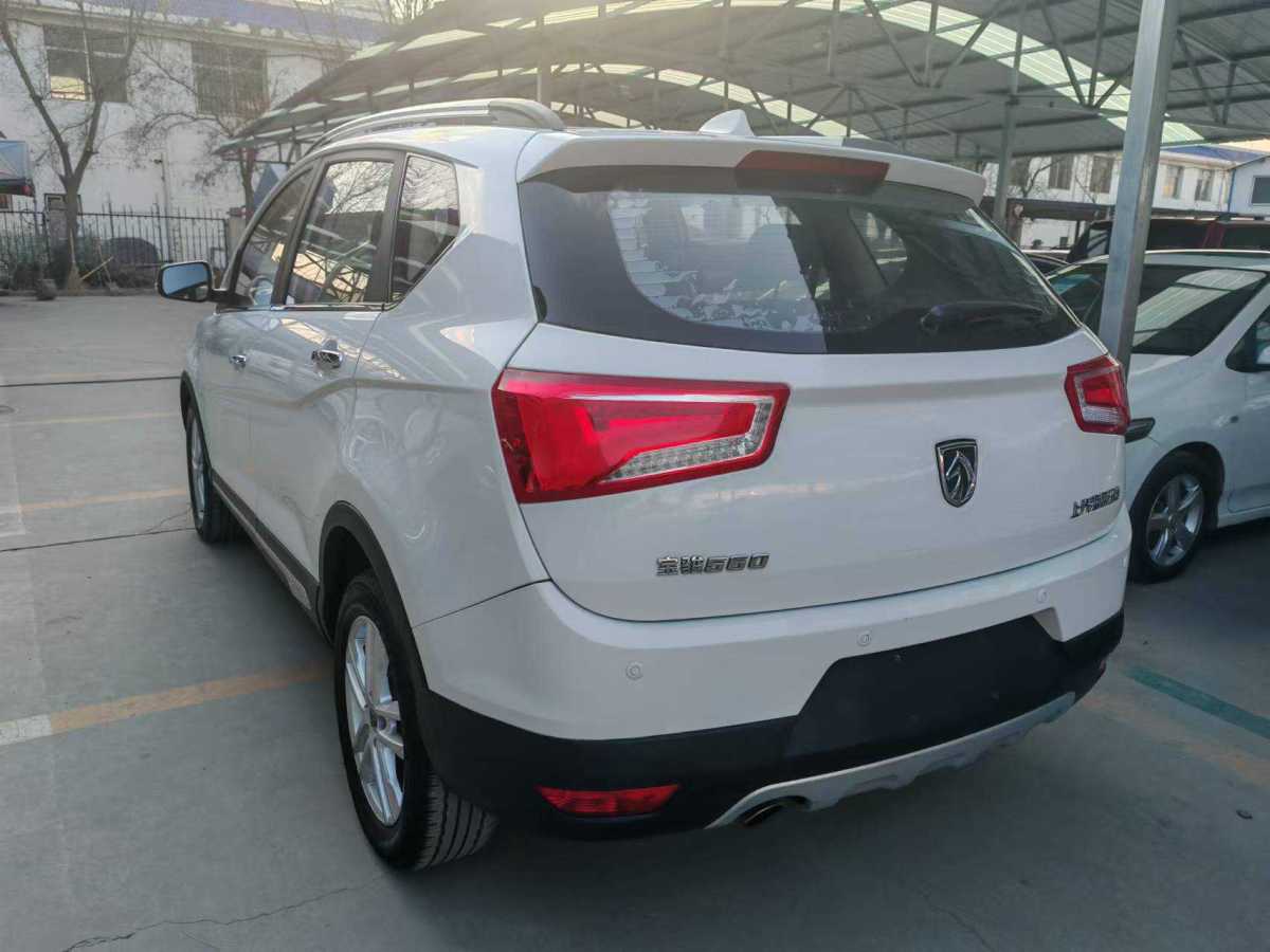 寶駿 560  2015款 1.8L 手動(dòng)豪華型圖片