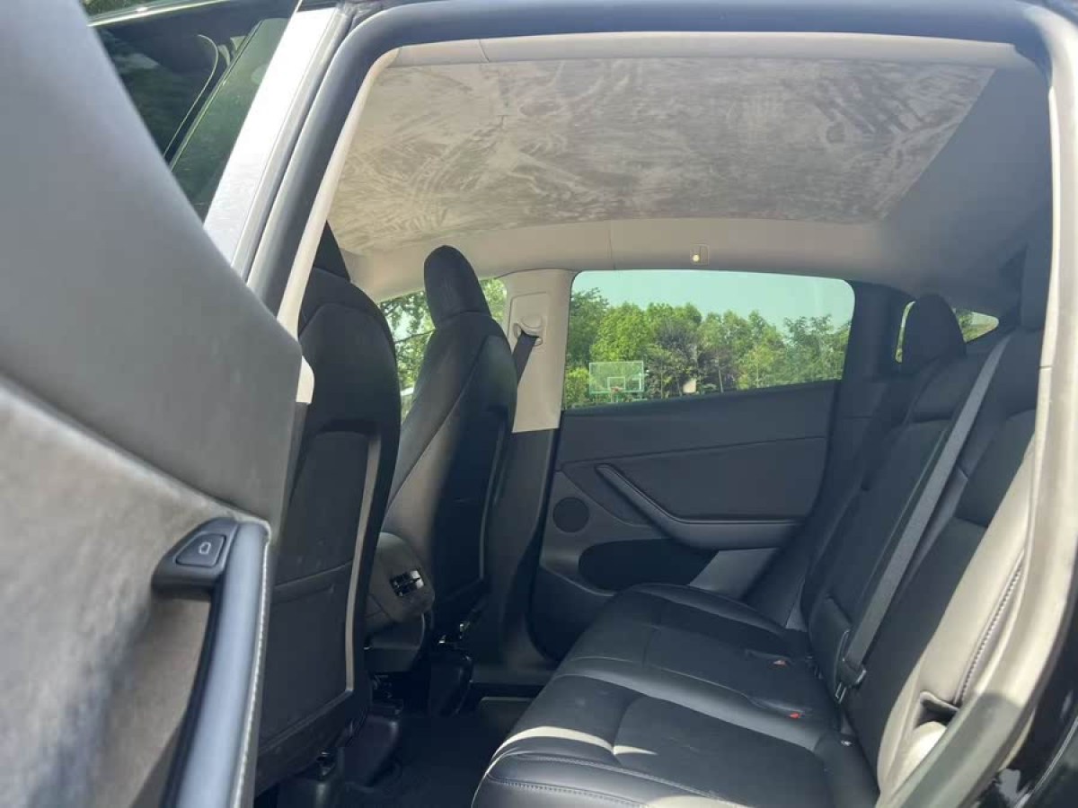 特斯拉 Model Y  2022款 改款 長(zhǎng)續(xù)航全輪驅(qū)動(dòng)版圖片
