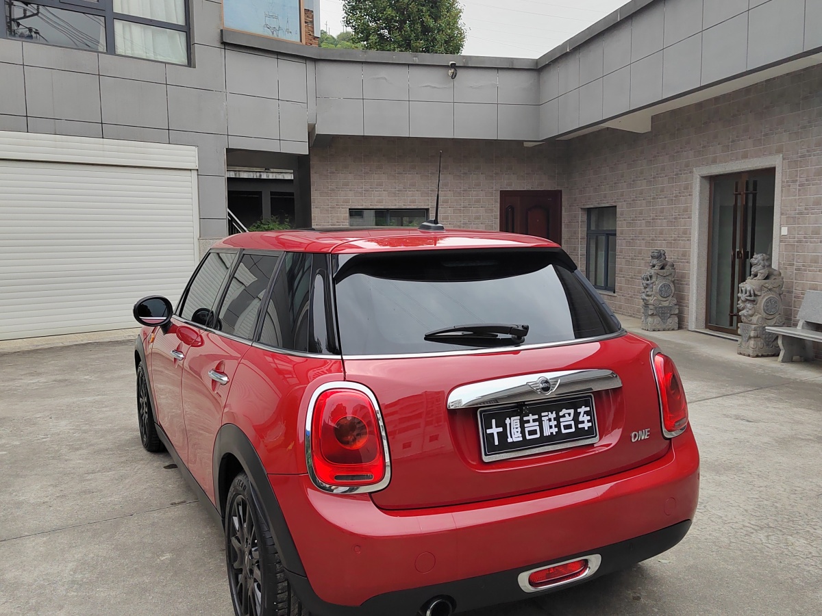 MINI MINI  2016款 1.2T ONE 先鋒派 五門版圖片