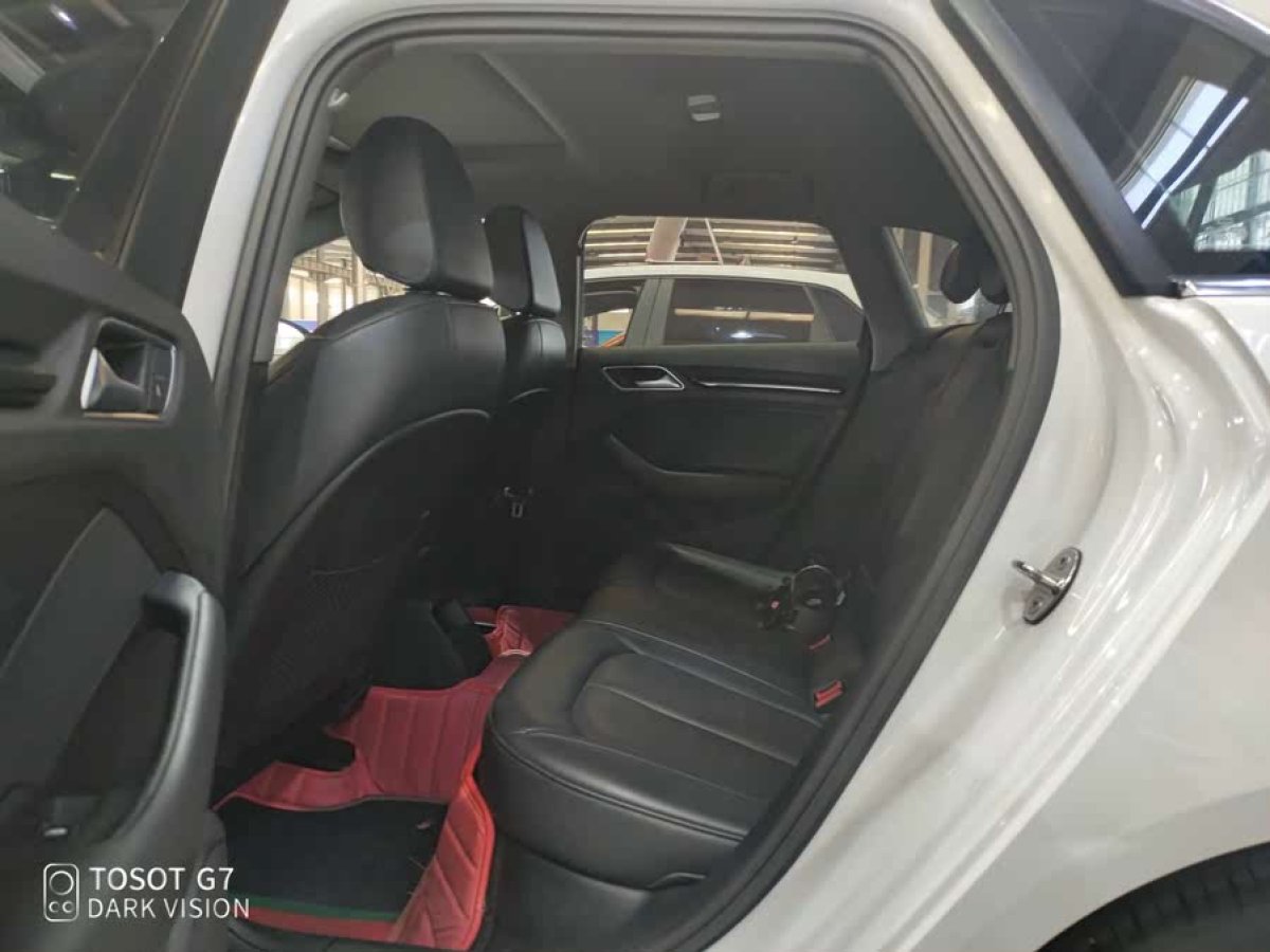 奧迪 奧迪A3  2018款 30周年年型 Sportback 35 TFSI 時(shí)尚型圖片