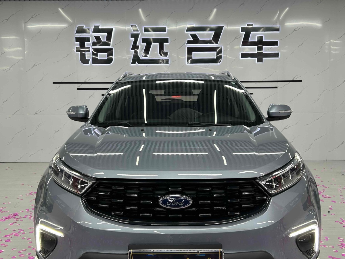 2021年11月福特 領(lǐng)界  2019款 EcoBoost 145 CVT鉑領(lǐng)型