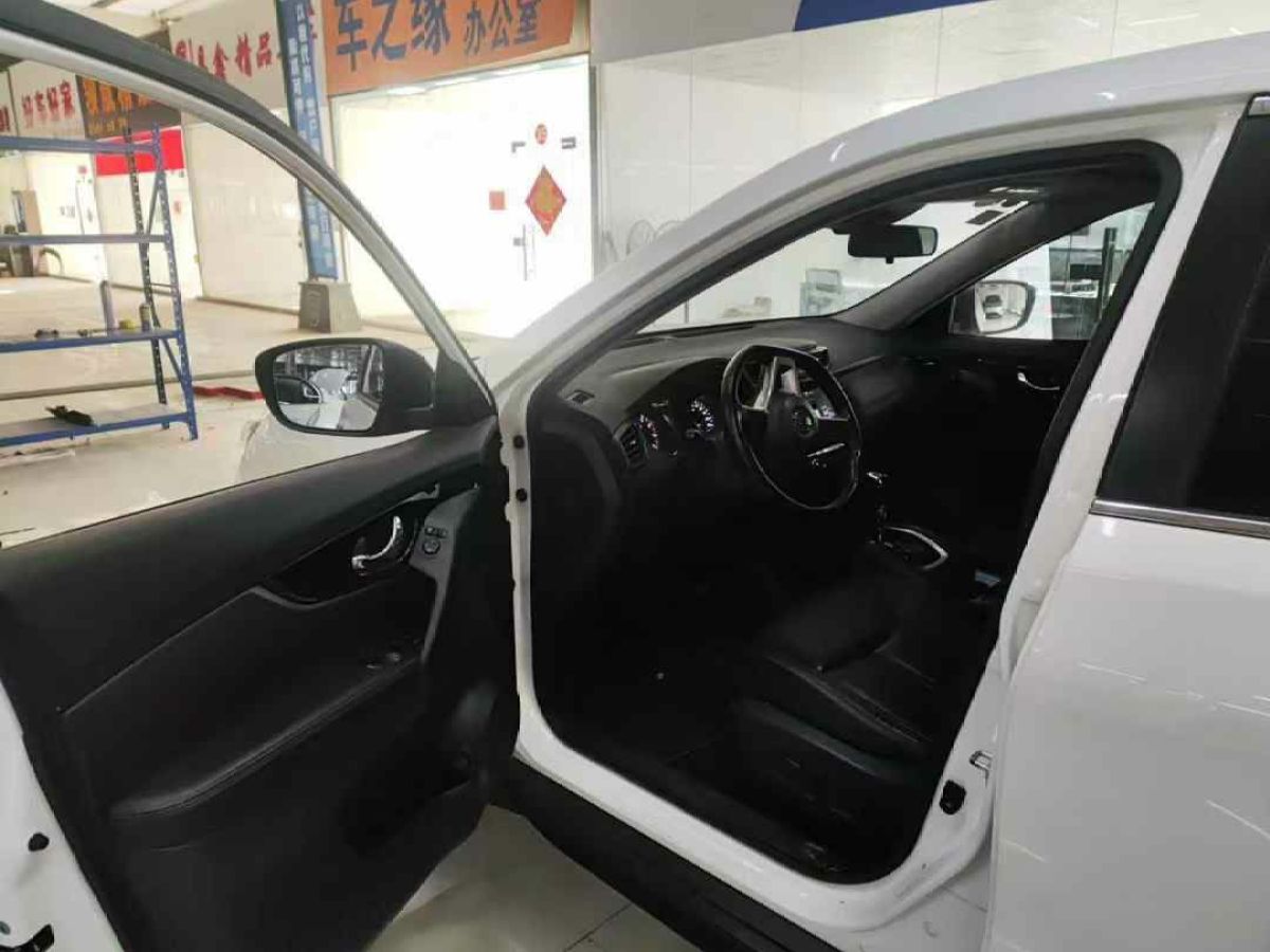 日產(chǎn) 奇駿  2021款 2.0L CVT 2WD XL ITS舒適紀念版圖片