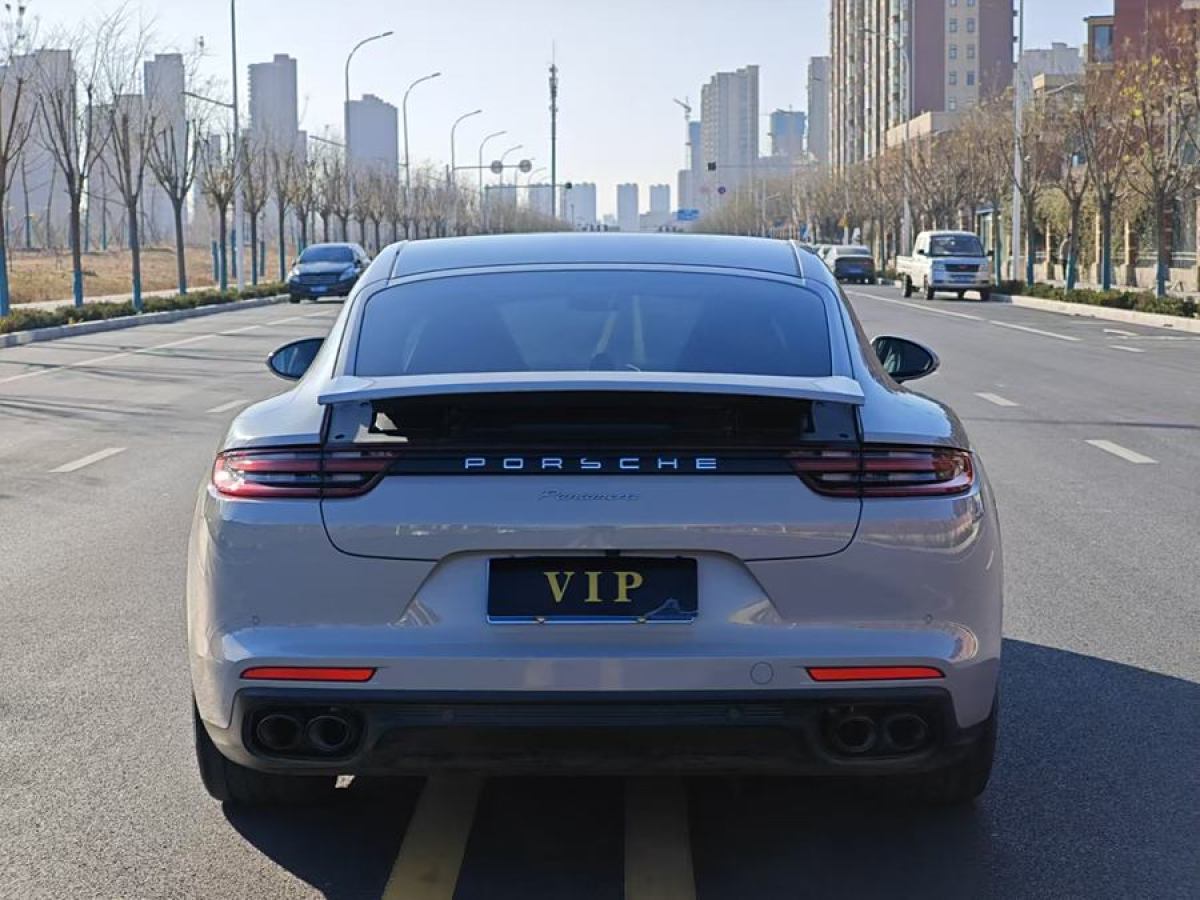 保時(shí)捷 Panamera  2019款 Panamera 十周年紀(jì)念版 2.9T圖片