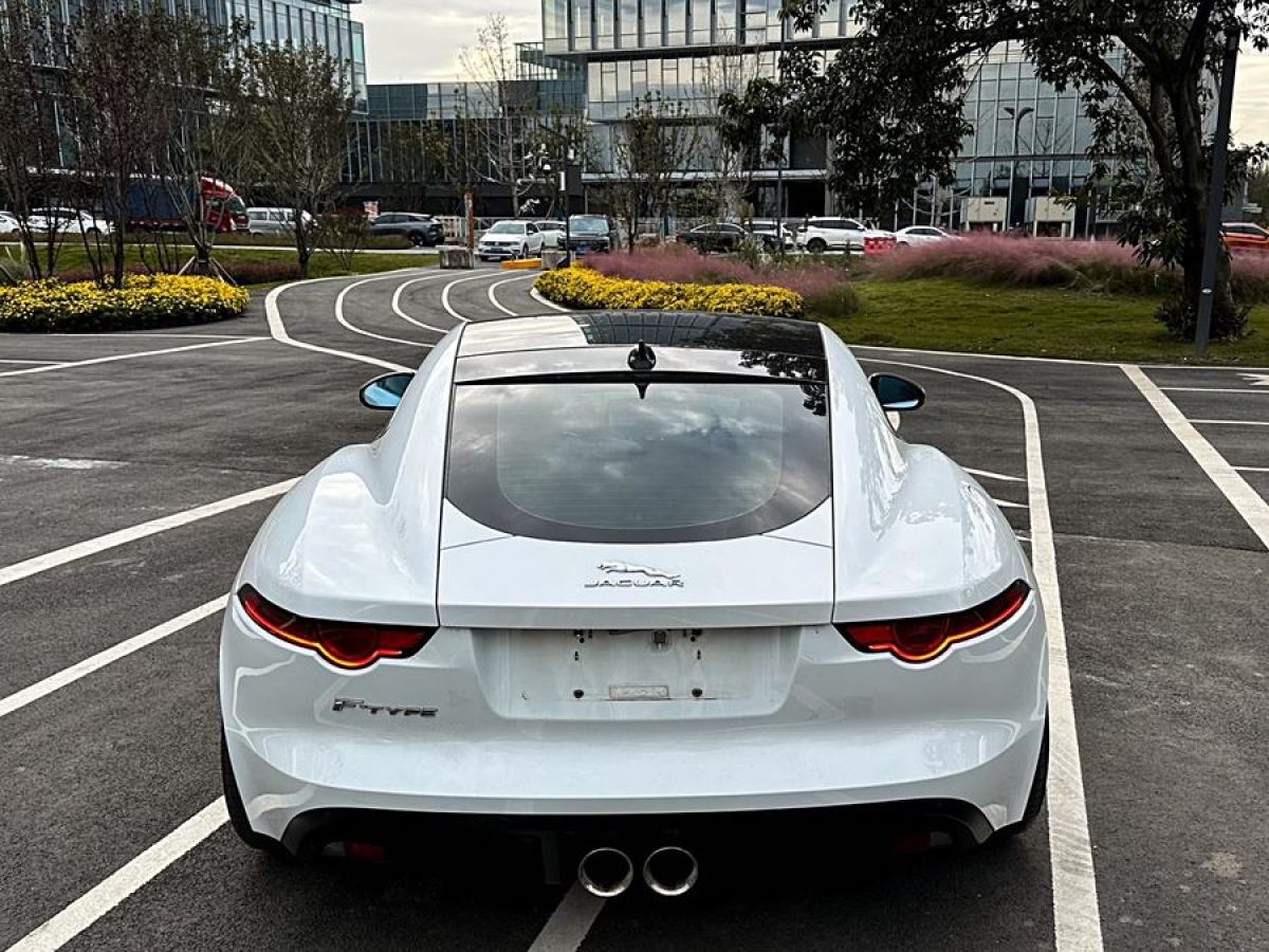 捷豹 F-TYPE  2018款 3.0T 硬頂版圖片