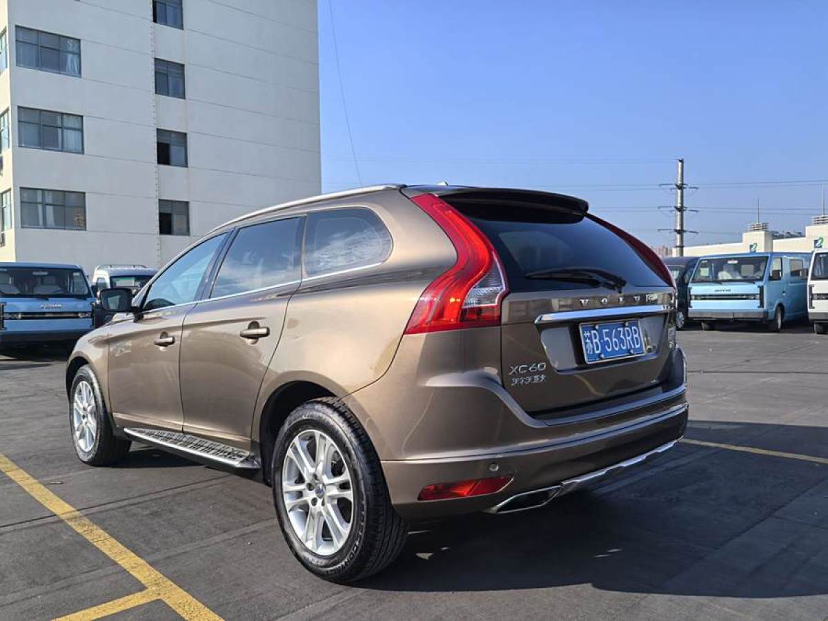 沃爾沃 XC60  2015款 T5 智進(jìn)版圖片