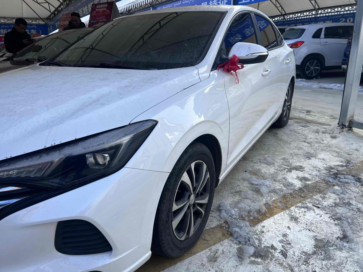 長(zhǎng)安 逸動(dòng)  2021款 PLUS 1.6L GDI CVT豪華型圖片