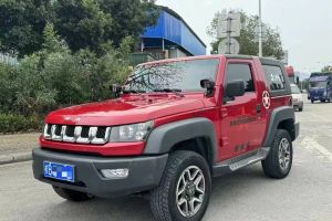 BJ40 北京 40L 2.3T 自动四驱越野版