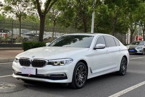 寶馬5系 寶馬  改款 530Li 領(lǐng)先型 豪華套裝