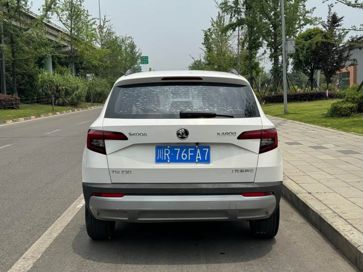 斯柯達(dá) 柯珞克  2018款 TSI230 標(biāo)準(zhǔn)版圖片