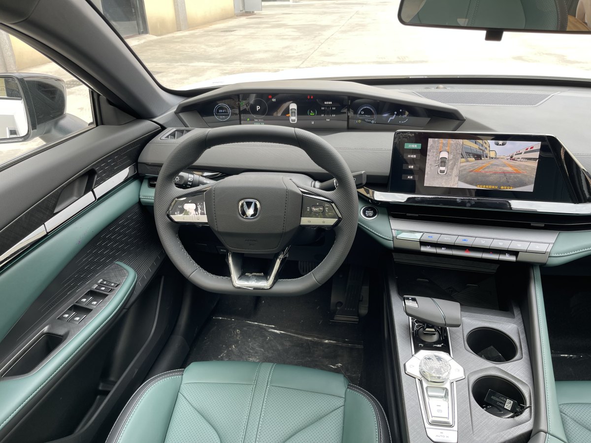 長安 長安UNI-V 智電iDD  2024款 藍鯨智電iDD 136km 智尊型圖片