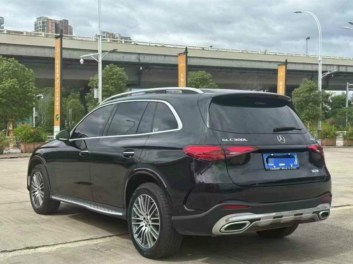 奔馳 奔馳GLC  2024款 GLC 300 4MATIC 轎跑SUV圖片