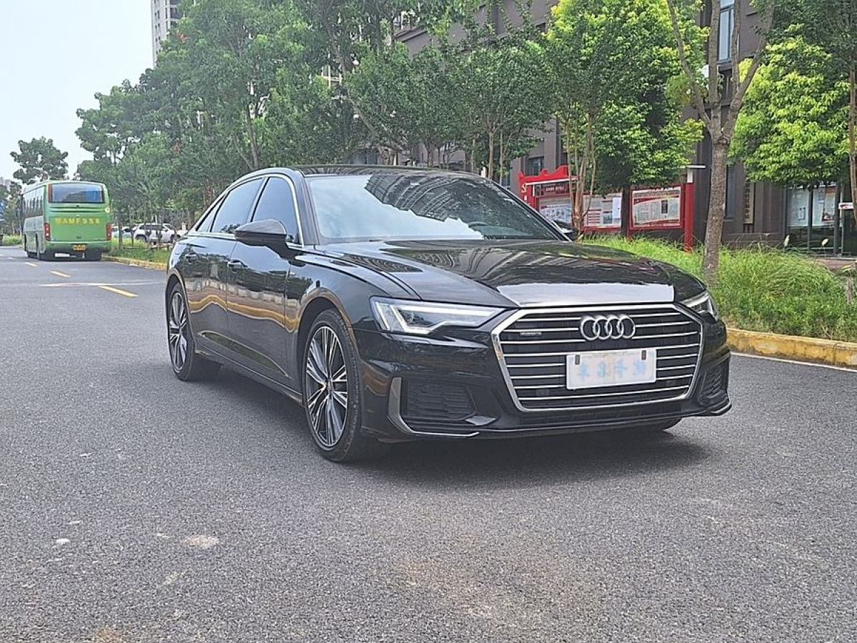 奧迪 奧迪A6L  2022款 45 TFSI 臻選動感型圖片