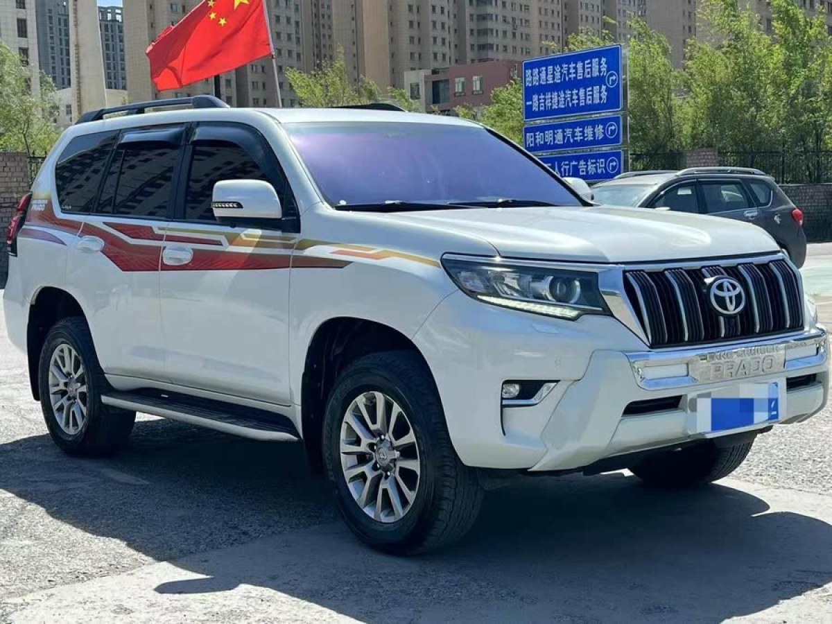 豐田 普拉多  2018款 3.5L 自動(dòng)TX-L后掛備胎圖片