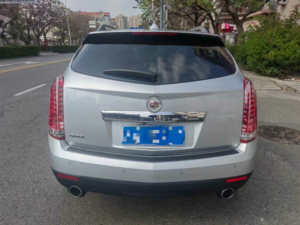 凱迪拉克 SRX  2011款 3.0L 旗艦型圖片