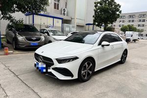 奔驰A级 奔驰 A 200 L 动感型