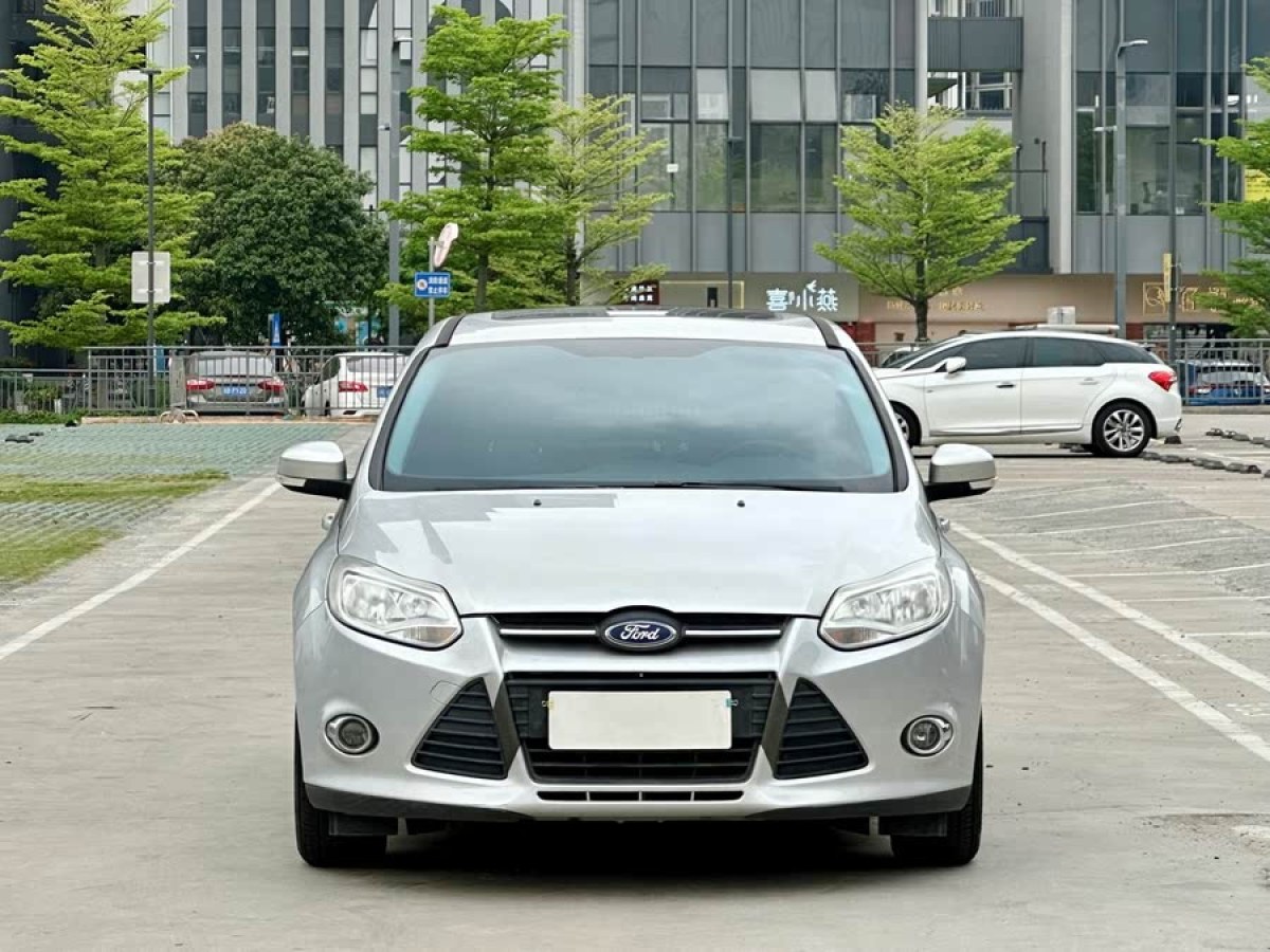 福特 ?？怂? 2012款 三廂 1.6L 自動風(fēng)尚型圖片