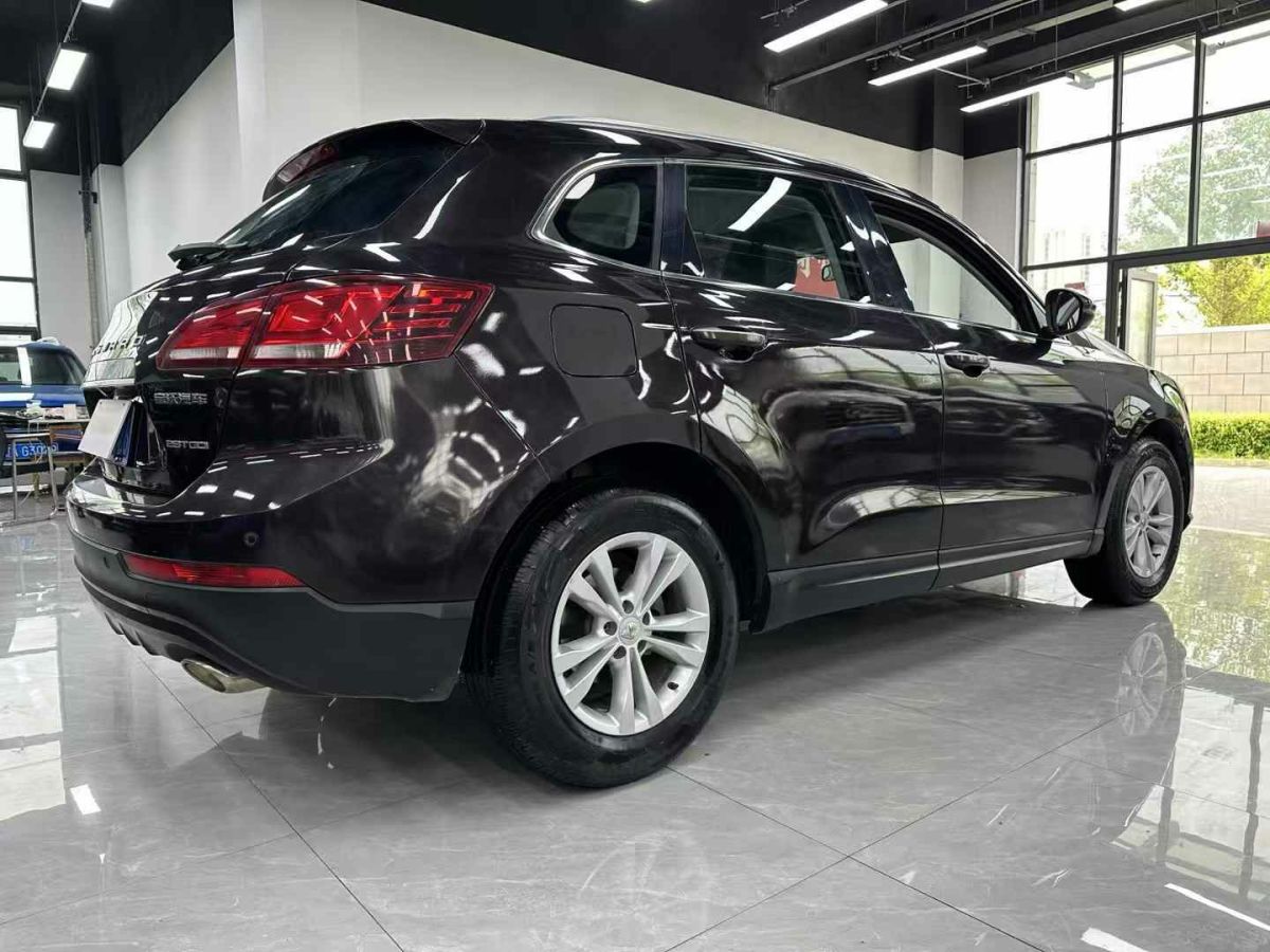 寶駿 730  2019款 1.5L 手動(dòng)時(shí)尚型 7座圖片