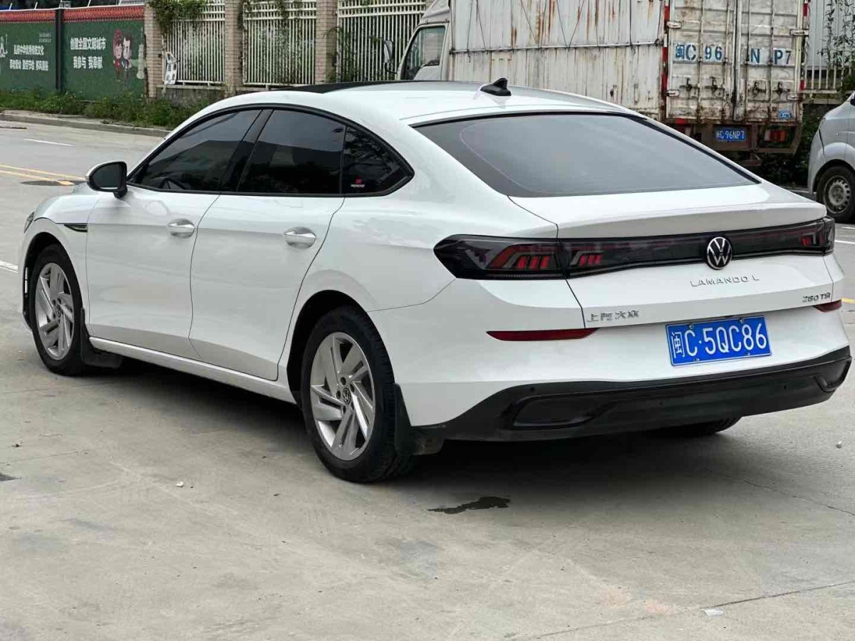 大眾 凌渡  2022款 凌渡L 280TSI DSG炫辣版圖片