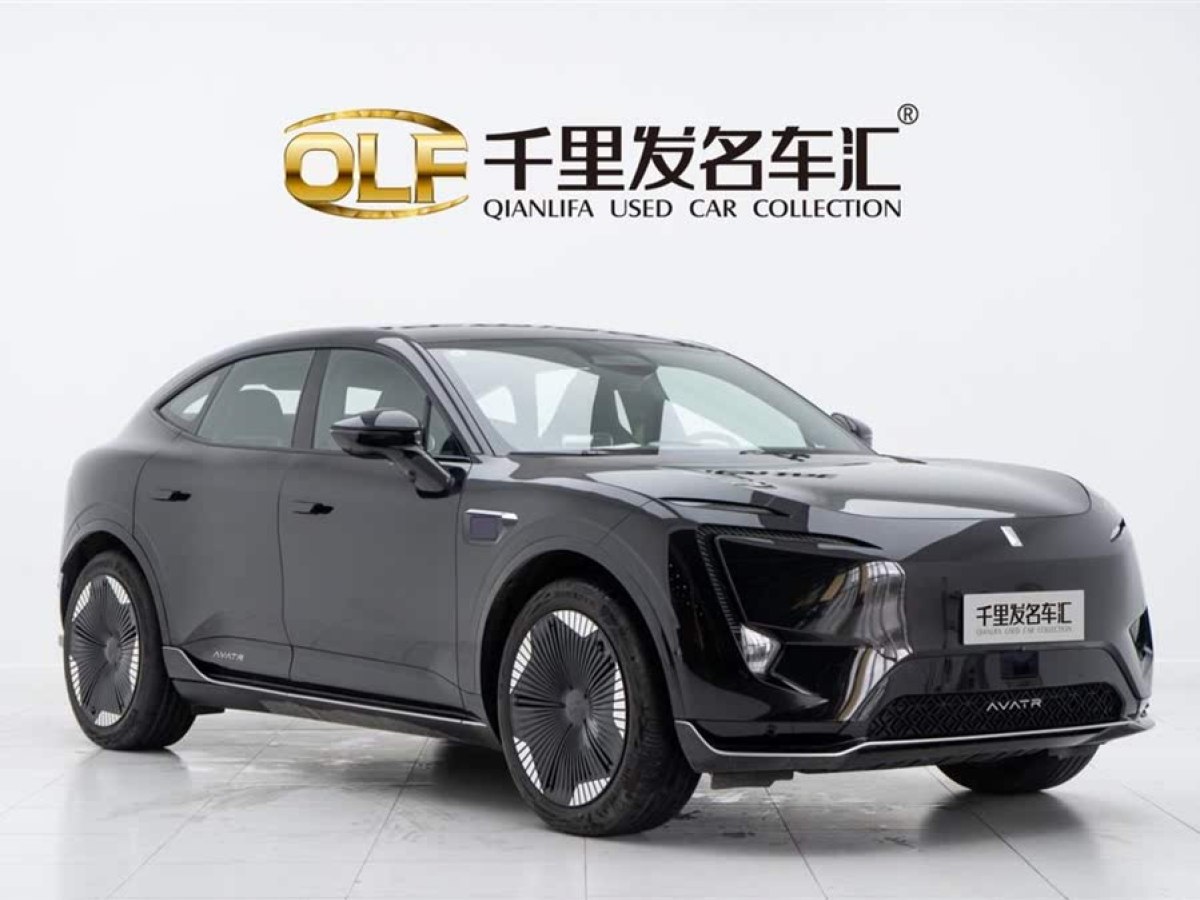 阿維塔 阿維塔11  2023款 鴻蒙 90度 后驅(qū)版圖片