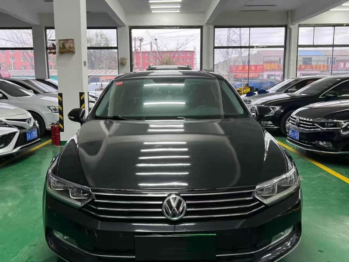 大眾 邁騰  2017款 330TSI DSG 領(lǐng)先型圖片