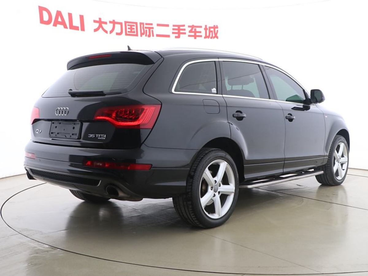 奧迪 奧迪Q7  2014款 35 TFSI 運(yùn)動型圖片