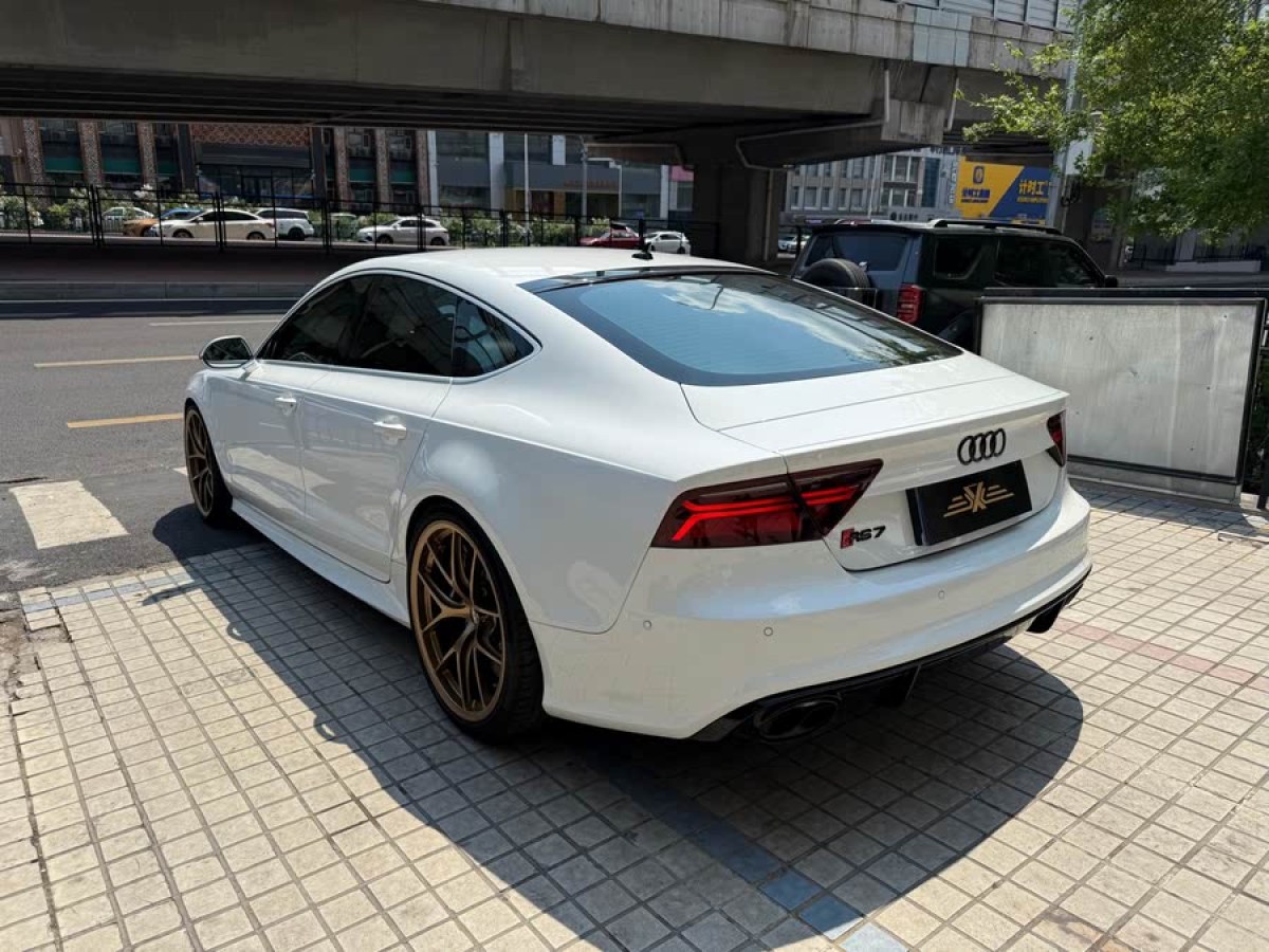 奧迪 奧迪RS 7  2014款 RS 7 4.0T Sportback圖片