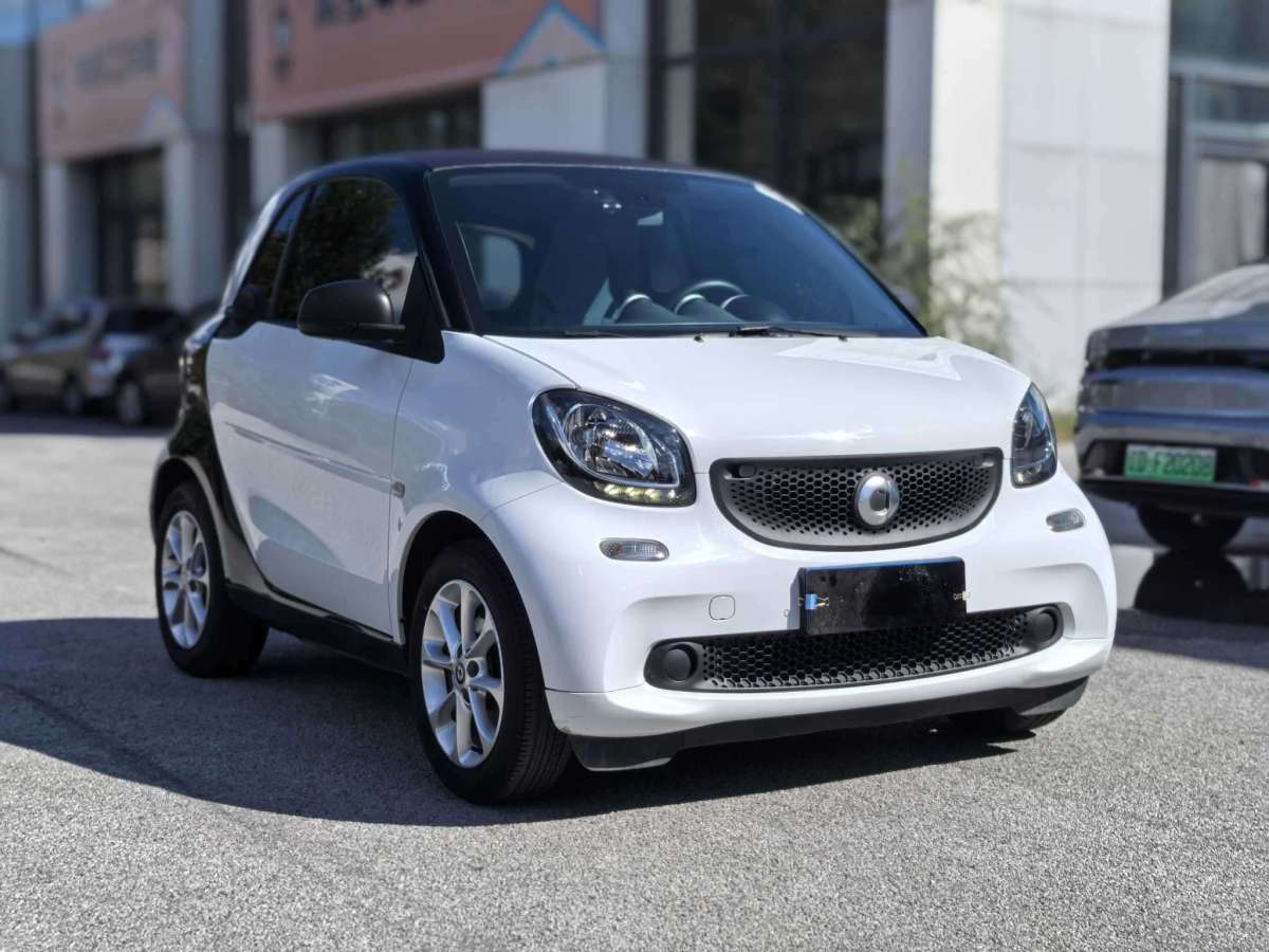 smart fortwo  2015款 1.0L 52千瓦硬顶灵动版图片