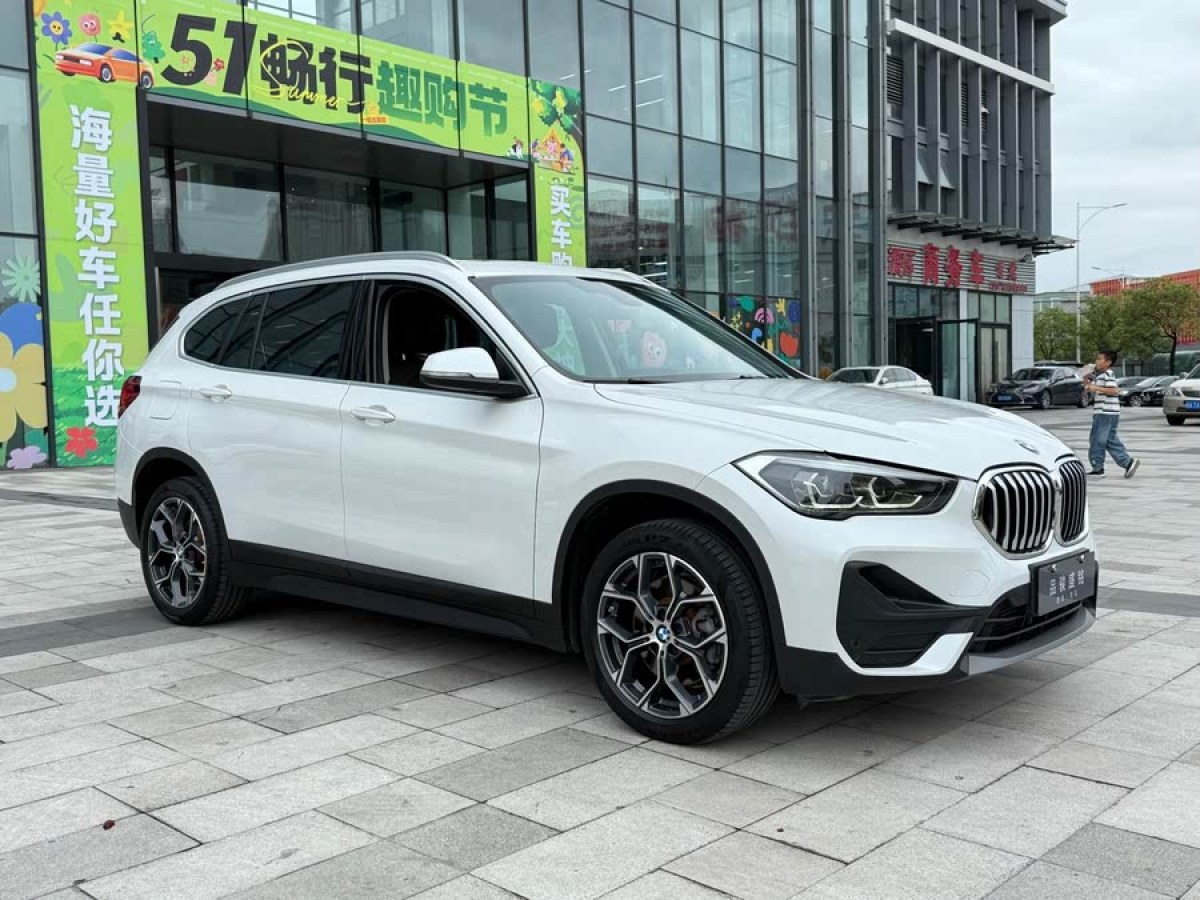 寶馬 寶馬X1  2022款 sDrive25Li 領(lǐng)先型圖片