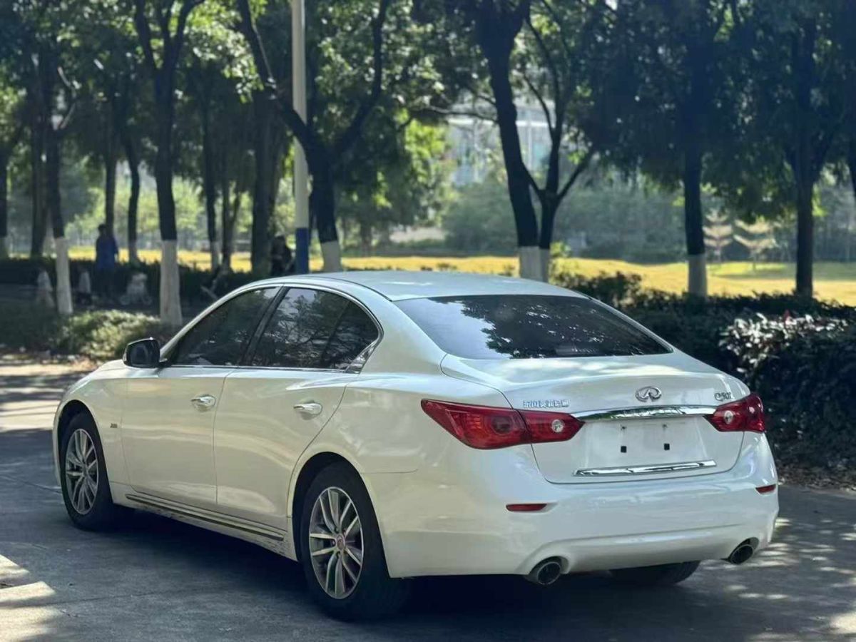 英菲尼迪 Q50L  2016款 Q50L 2.0T 悅享版圖片