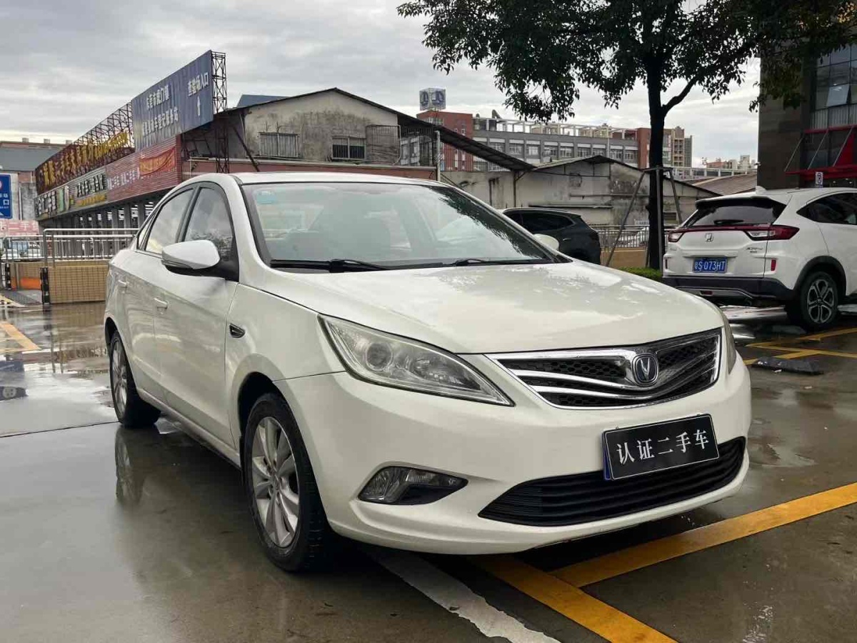 長安 逸動  2014款 1.6L 手動豪華型圖片