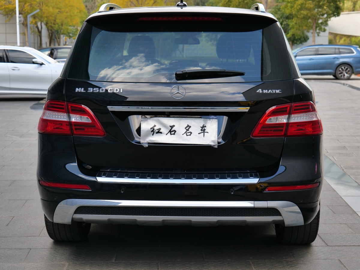 奔馳 奔馳M級  2015款 ML 350 CDI 4MATIC圖片