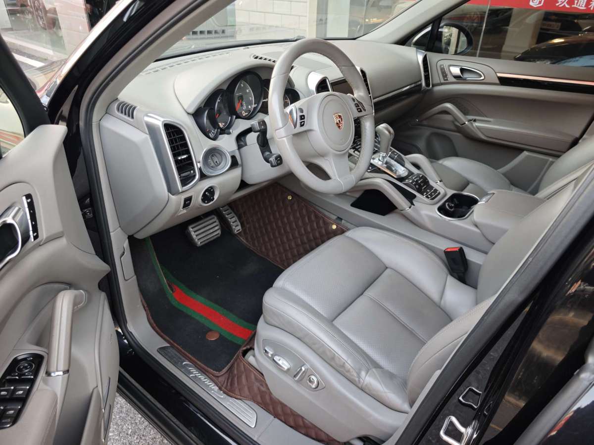 保時(shí)捷 Cayenne  2011款 Cayenne S 4.8L圖片