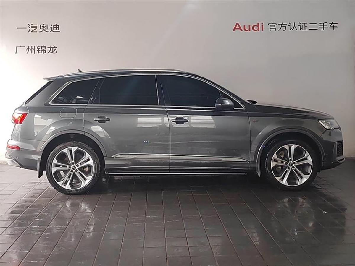 奧迪 奧迪Q7  2024款 55 TFSI quattro S line尊貴型圖片