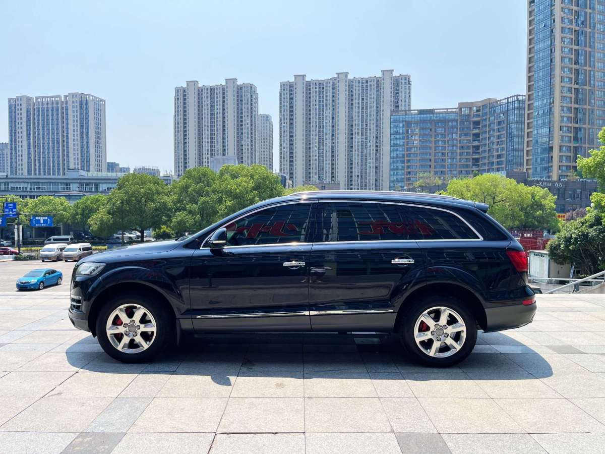 奧迪 奧迪Q7  2015款 35 TFSI 進取型圖片