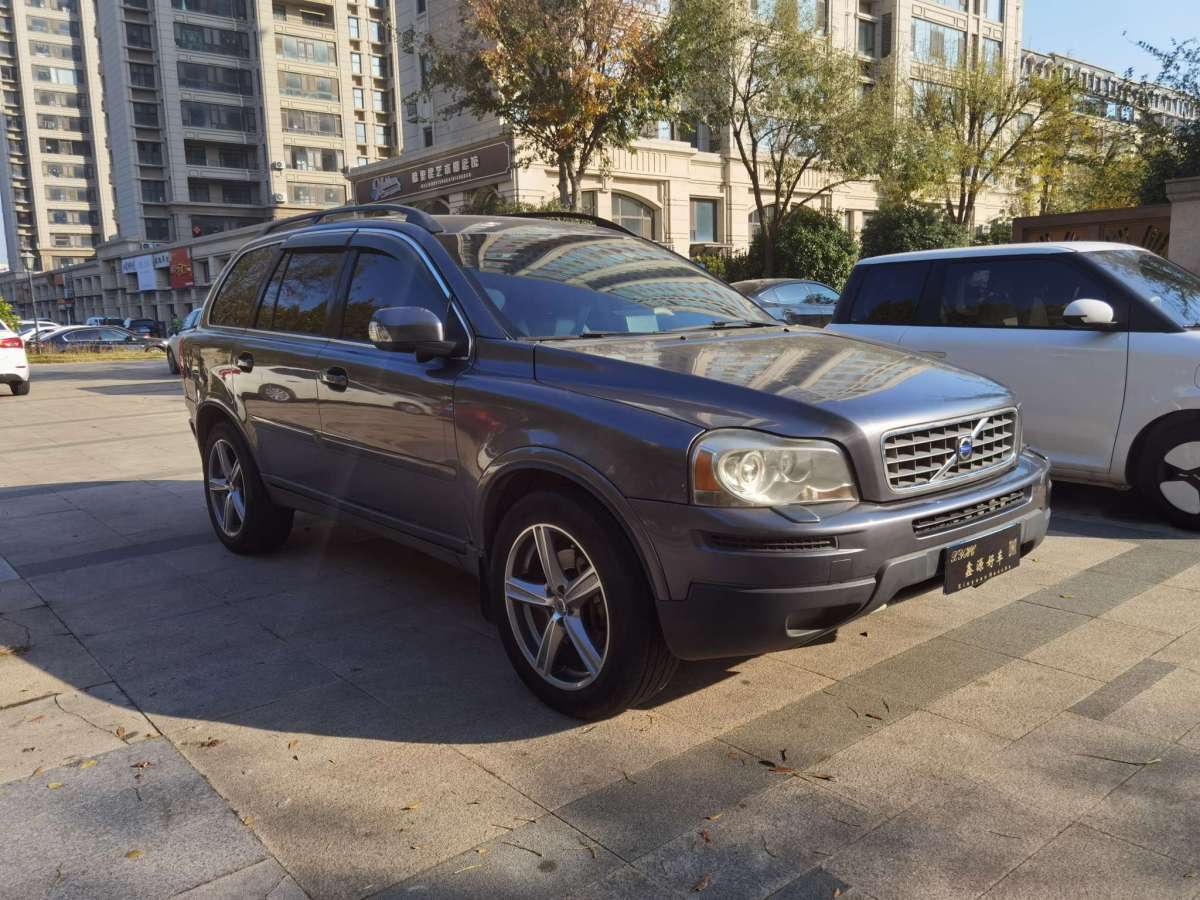 沃爾沃 XC90  2009款 3.2 AWD運(yùn)動版圖片