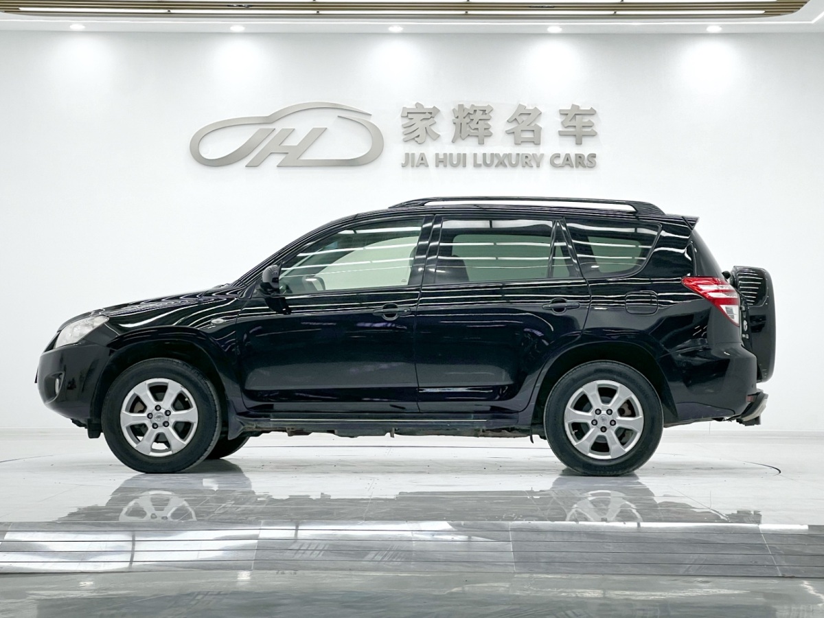 豐田 RAV4榮放  2011款 2.0L 手動經(jīng)典版圖片