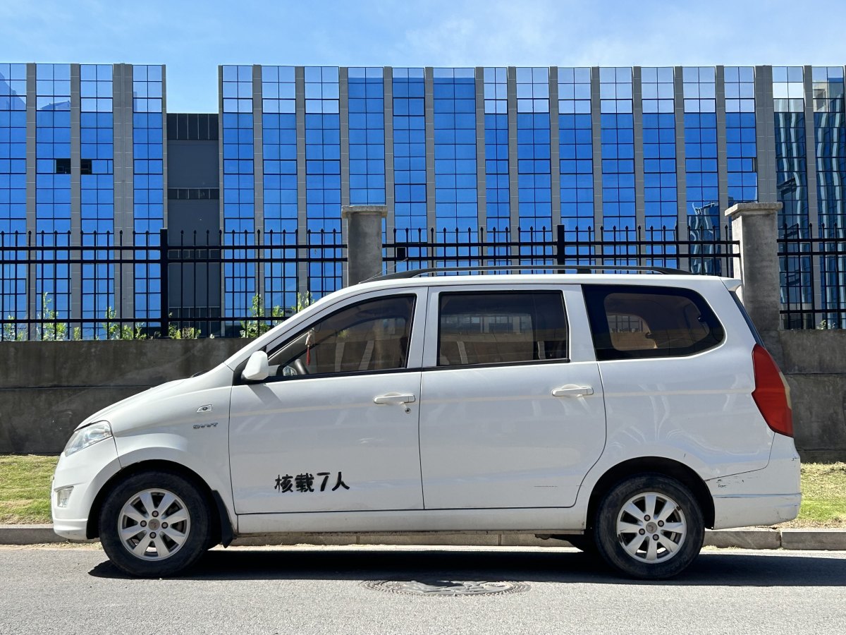 五菱 五菱宏光  2015款 1.5L S 基本型国V图片