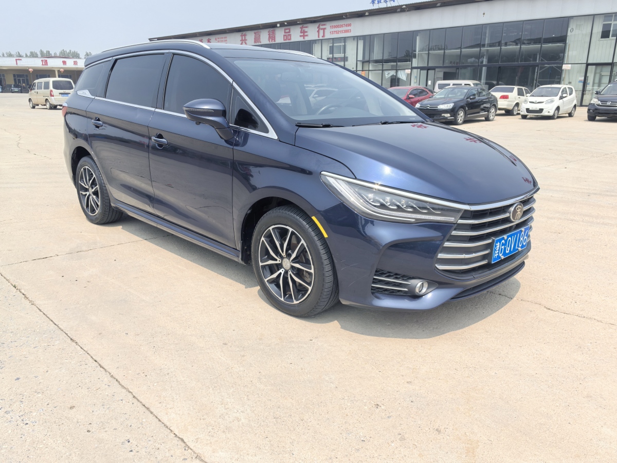 比亞迪 宋MAX  2018款 1.5T 自動智聯(lián)精英型 6座圖片