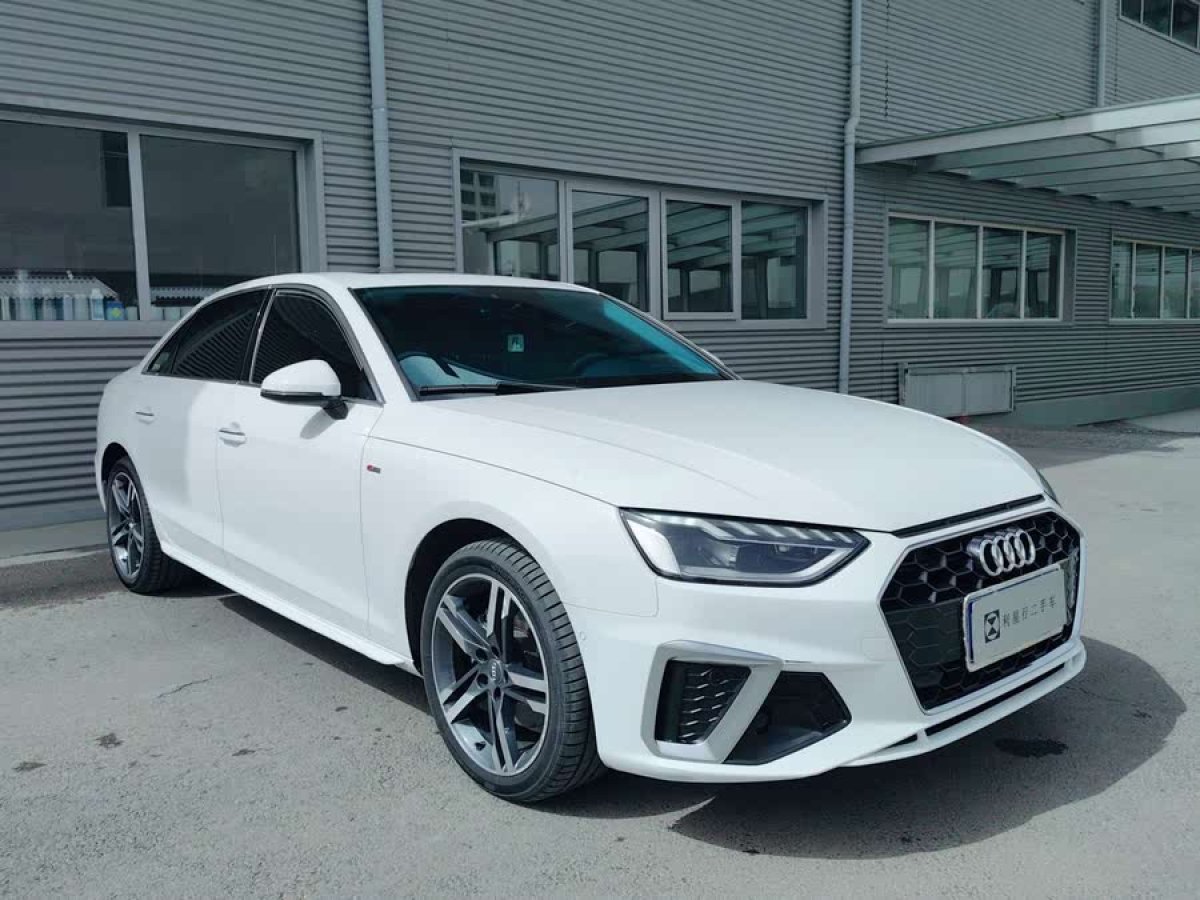 奧迪 奧迪A4L  2020款 40 TFSI 豪華動感型圖片