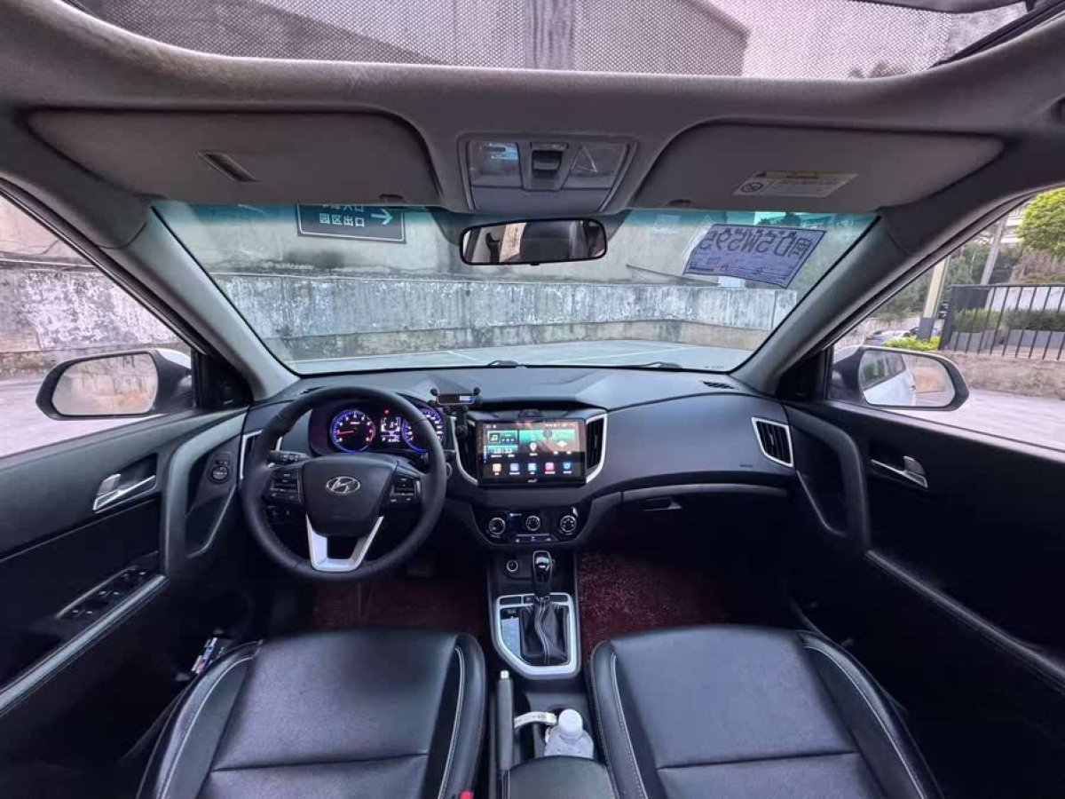 現(xiàn)代 ix25  2017款 1.6L 自動智能型圖片