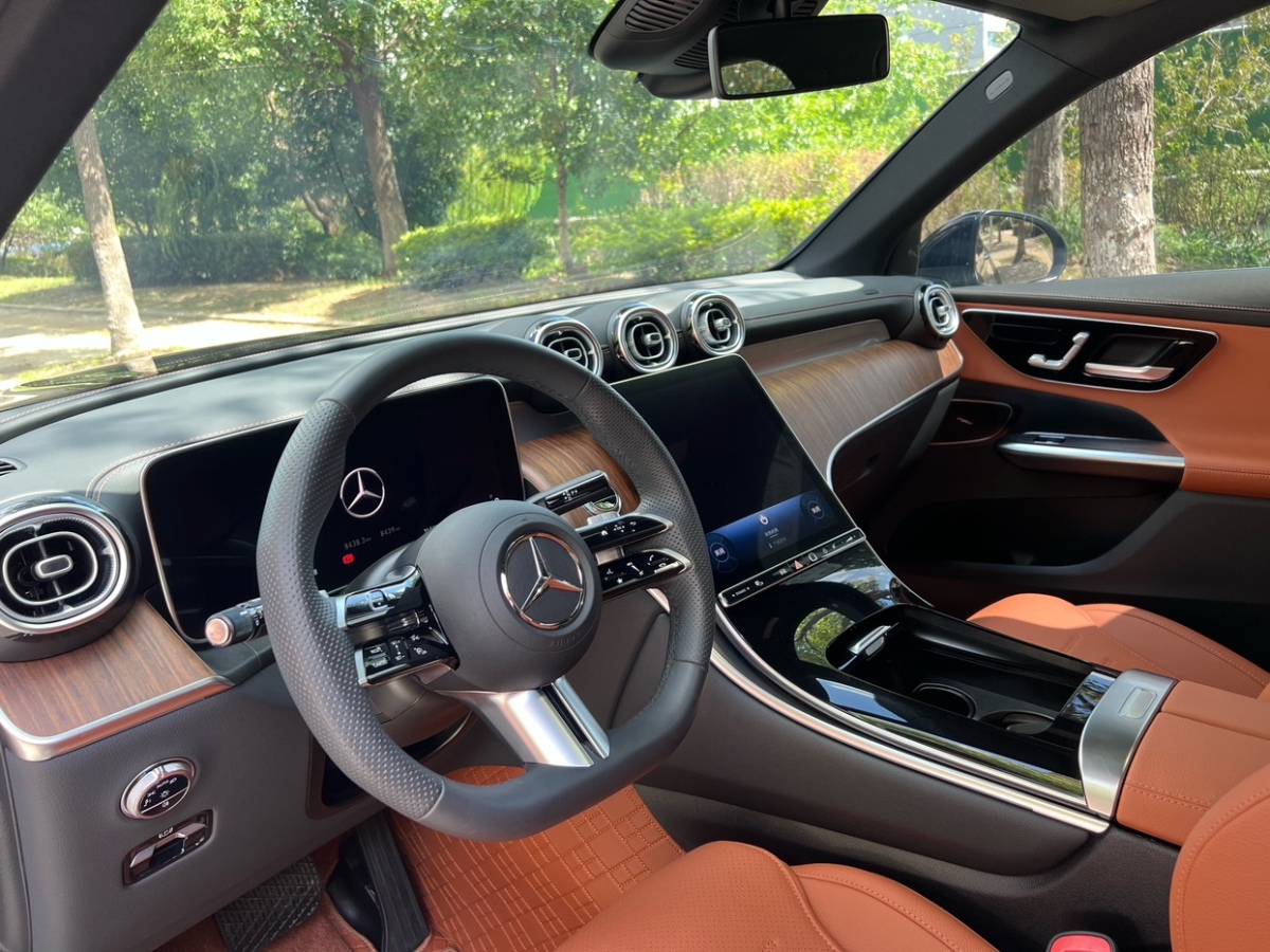 2024年5月奔馳 奔馳GLC  2023款 GLC 300 L 4MATIC 動(dòng)感型 5座