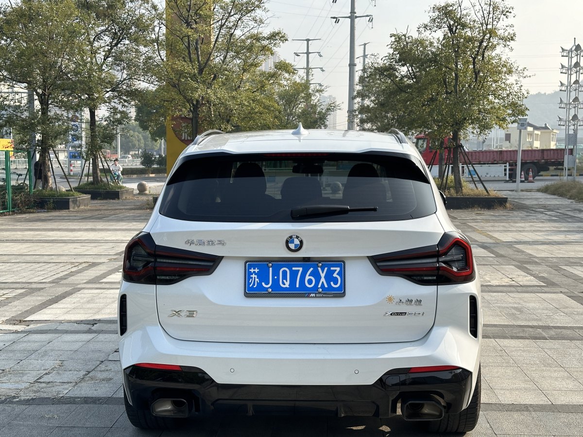 寶馬 寶馬X3  2023款 xDrive30i 領(lǐng)先型 M曜夜套裝圖片