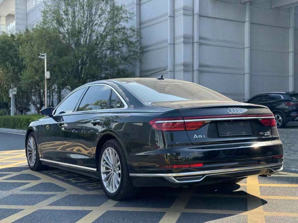 奧迪 奧迪S8  2020款 S8L 4.0TFSI quattro圖片