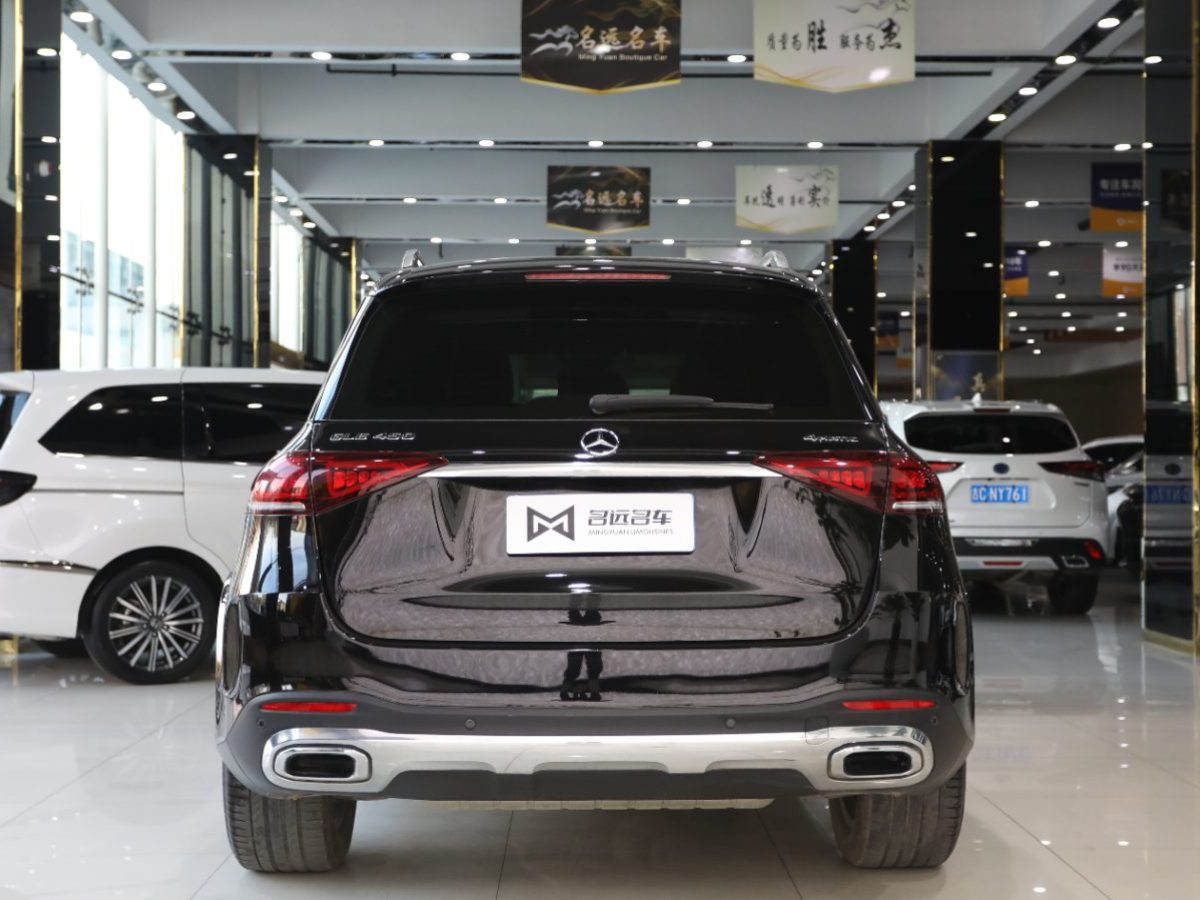 奔馳 奔馳GLE  2023款 GLE 450 4MATIC 時(shí)尚型圖片