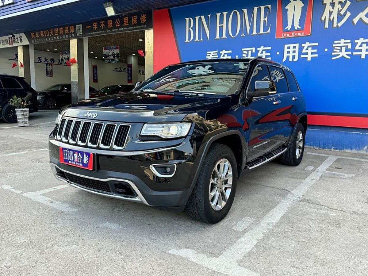 2016年9月Jeep 大切諾基  2015款 3.0L 舒享導(dǎo)航版