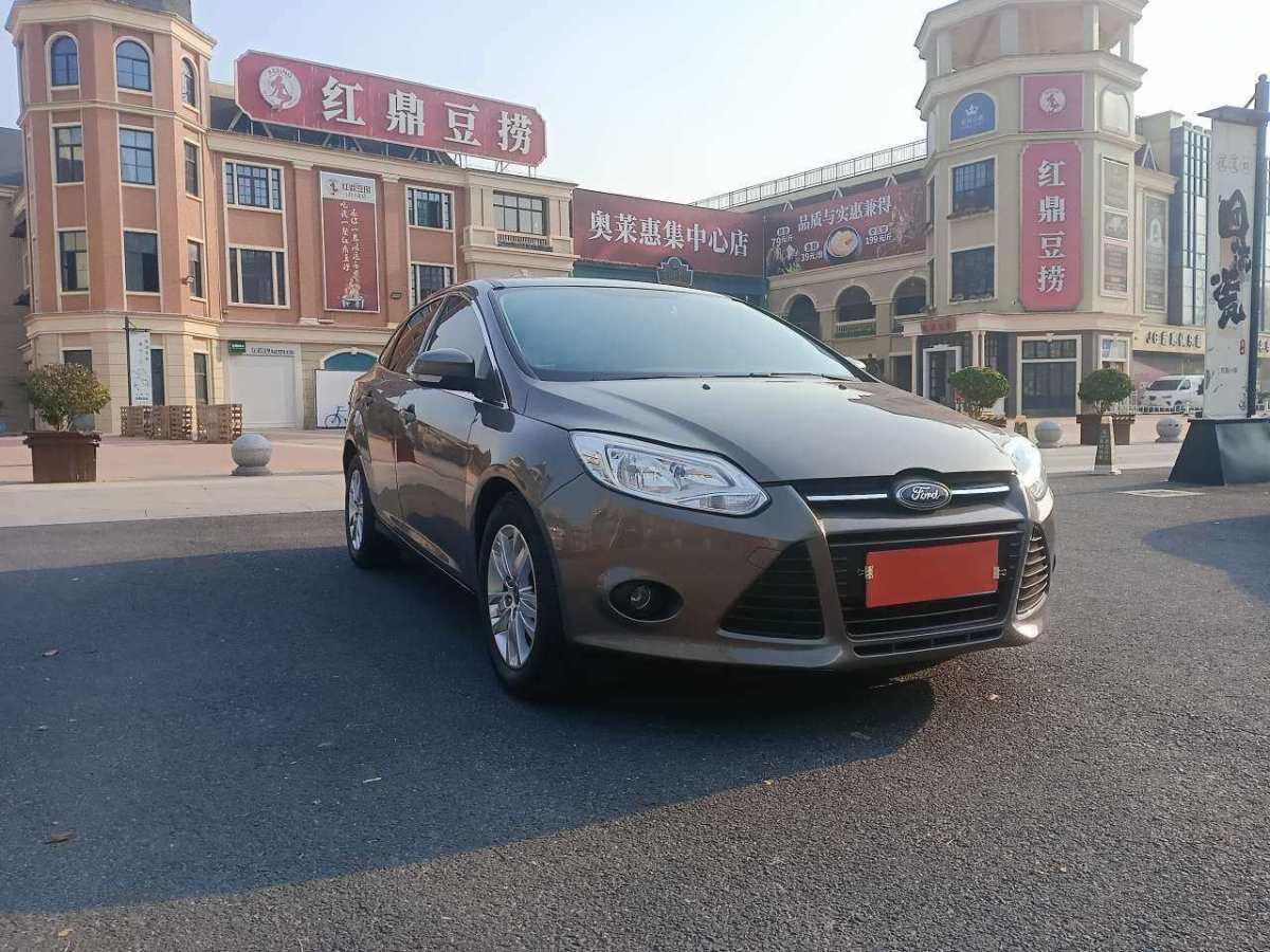 福特 ?？怂? 2012款 三廂 1.6L 自動(dòng)舒適型圖片