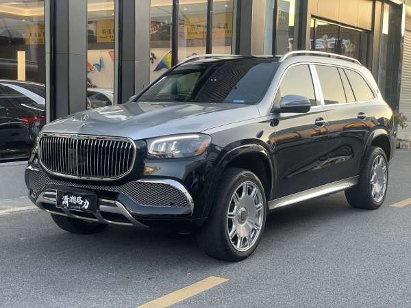 奔驰 奔驰GLS  2022款 GLS 450 4MATIC 时尚型